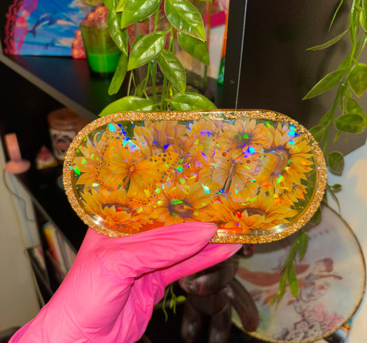 Yellow sunflower butterfly tray