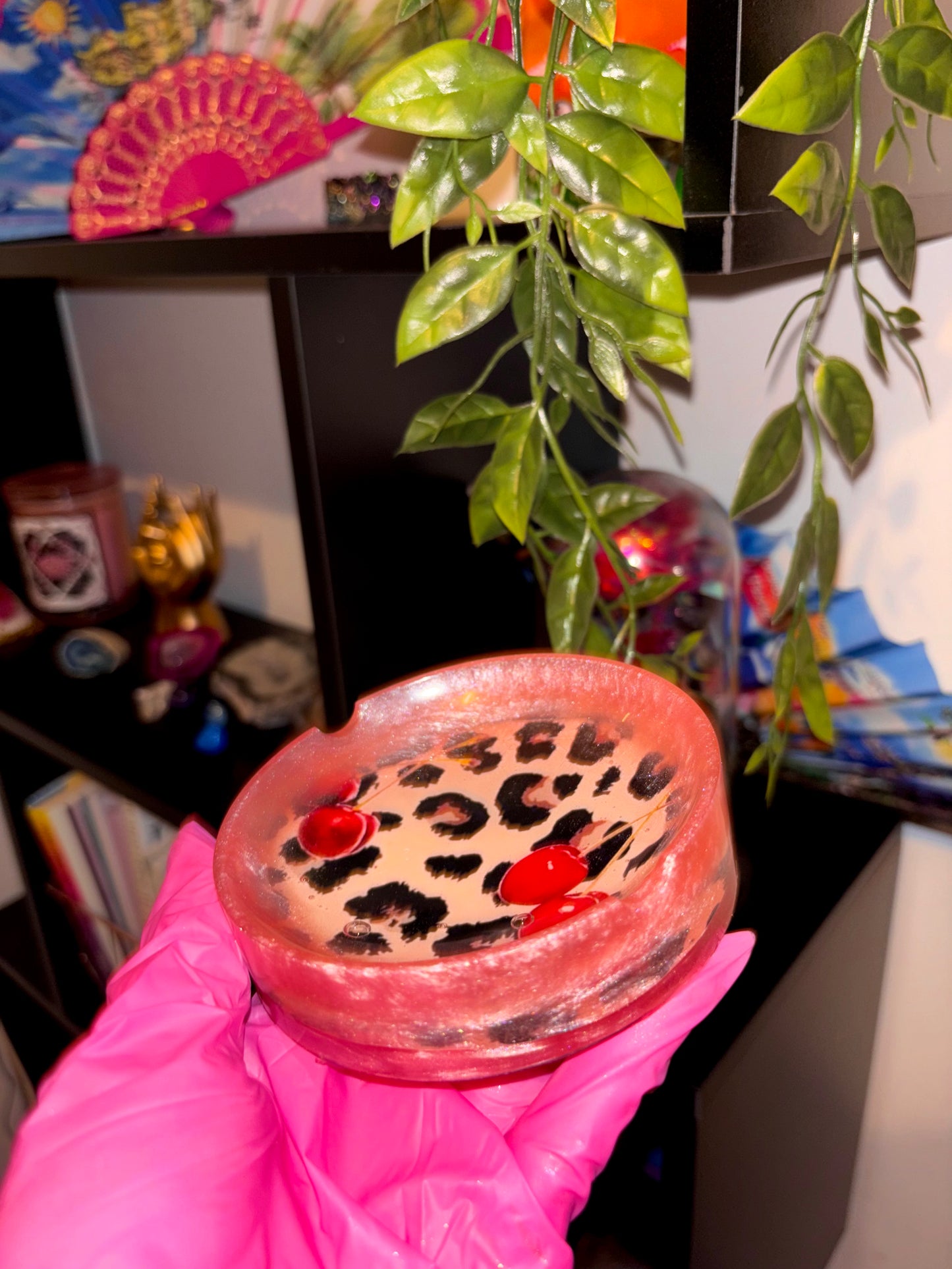 Pink cherry leopard ashtray